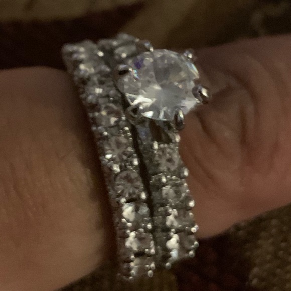 Women’s wedding band set - Picture 3 of 6